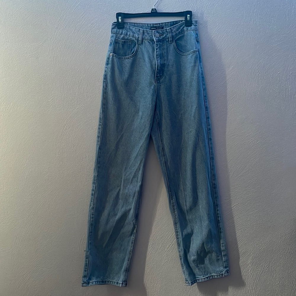 SHEIN High-Waisted Straight Leg Jeans
